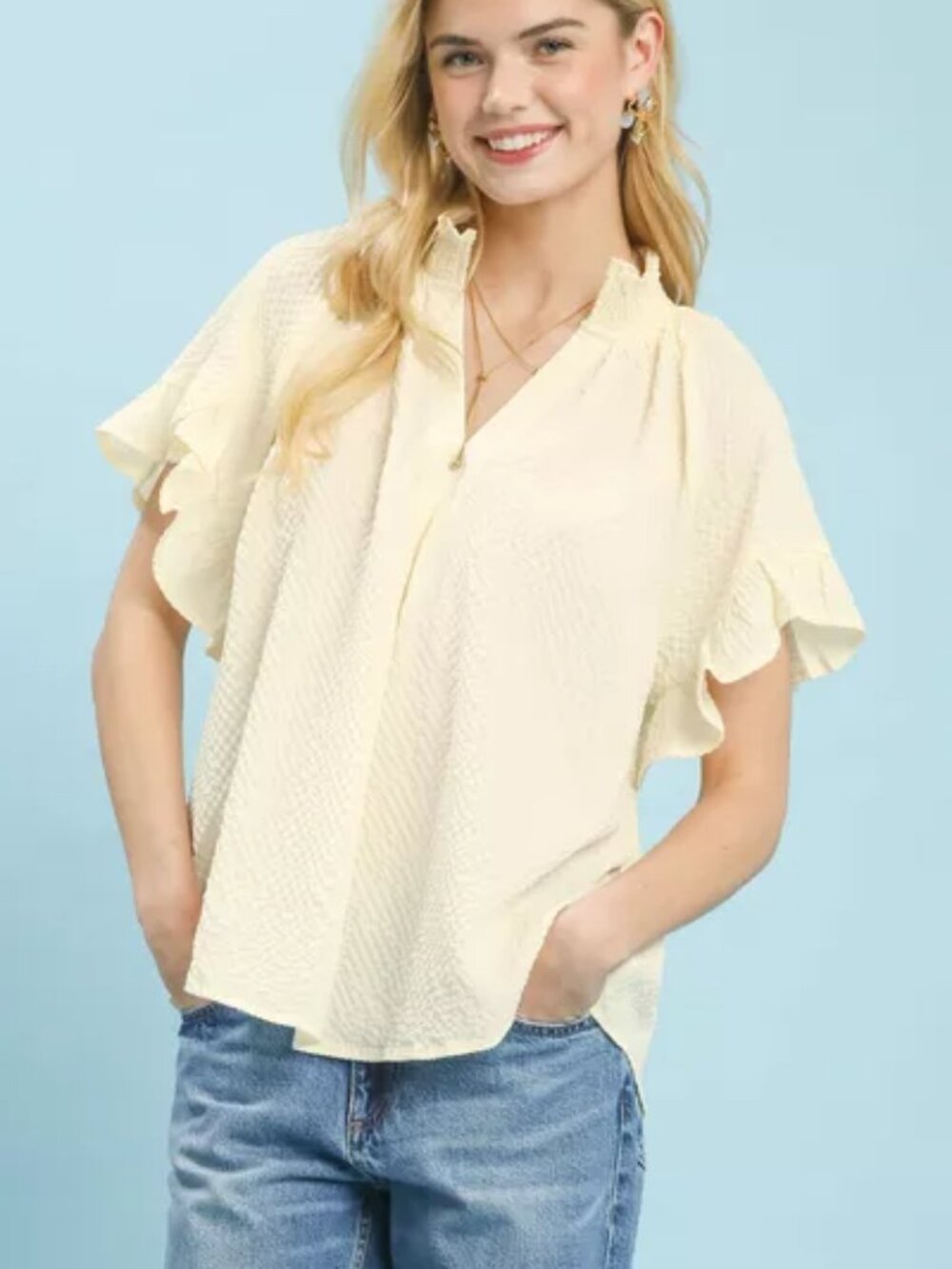 Umgee Textured Ruffle Sleeve Blouse‎